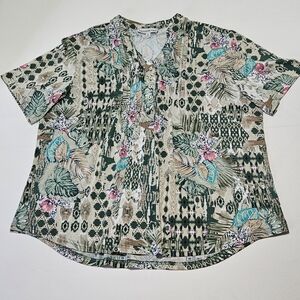 Southern Lady XL Floral Print • Short Sleeve Button Front Blouse